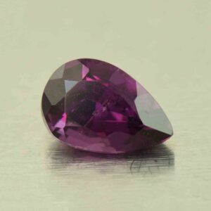 PurpleGarnet pear 7.7x5.1mm 1.22cts N pl383