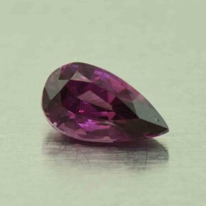 PurpleGarnet pear 7.8x4.4mm 0.95cts N pl381