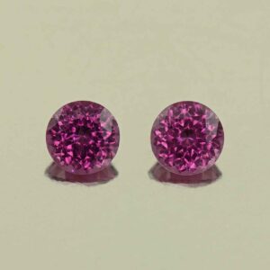 PurpleGarnet round pair 4.5mm 0.90cts N pl976