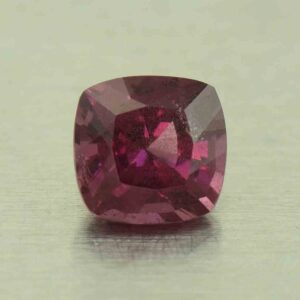 PurpleGarnet sq cush 5.1mm 0.82cts N pl286