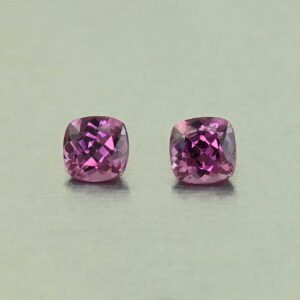 PurpleGarnet sq cush pair 4.0mm 0.71cts N pl930