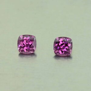PurpleGarnet sq cush pair 4.0mm 0.77cts N pl934