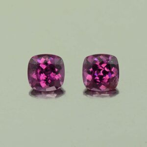 PurpleGarnet sq cush pair 4.5mm 1.06cts N pl714