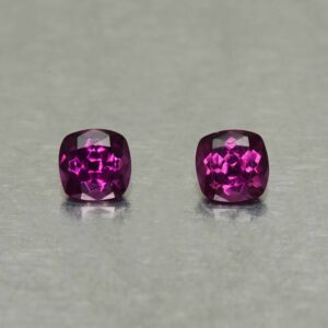 PurpleGarnet sq cush pair 5.6mm 1.98cts N pl942