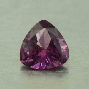 PurpleGarnet trill 4.8mm 0.39cts N pl352