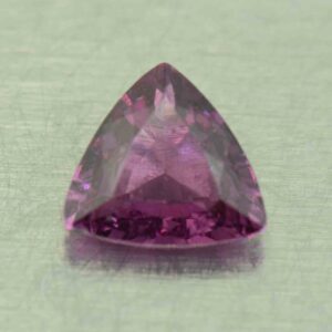 PurpleGarnet trill 5.7mm 0.57cts N pl318