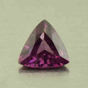 PurpleGarnet trill 6.0mm 0.65cts N pl314