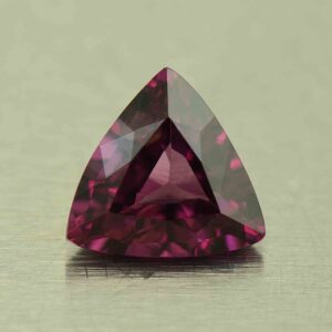 PurpleGarnet trill 7.4mm 1.26cts N pl443