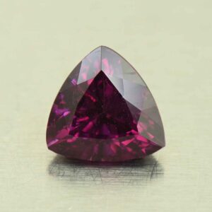 PurpleGarnet trill 8.0mm 2.11cts N pl420