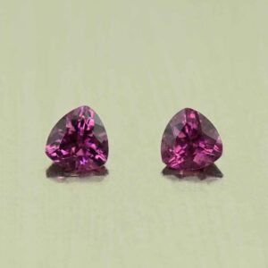 PurpleGarnet trill pair 3.7mm 0.46cts N pl987