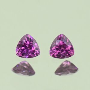 PurpleGarnet trill pair 4.0mm 0.56cts N pl800