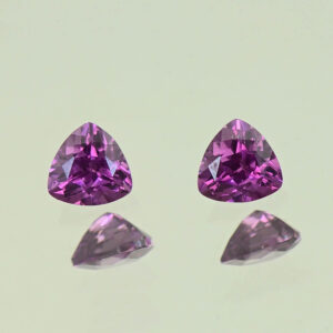 PurpleGarnet trill pair 4.0mm 0.63cts N pl793