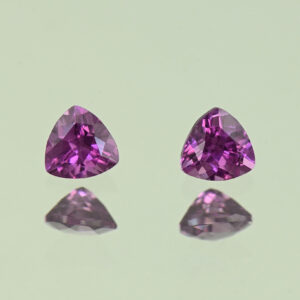 PurpleGarnet trill pair 4.0mm 0.66cts N pl799