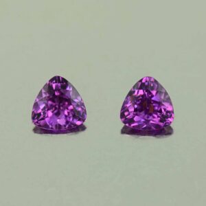 PurpleGarnet trill pair 4.5mm 0.70cts N pl804