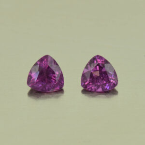 PurpleGarnet trill pair 4.5mm 0.83cts N pl473