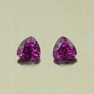 PurpleGarnet trill pair 4.5mm 0.84cts N pl989