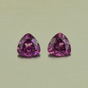 PurpleGarnet trill pair 5.0mm 0.95cts N pl655 SOLD