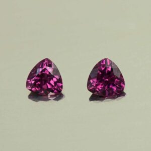 PurpleGarnet trill pair 5.0mm 1.06cts N pl996
