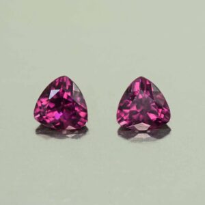 PurpleGarnet trill pair 5.0mm 1.11cts N pl819 scaled 1