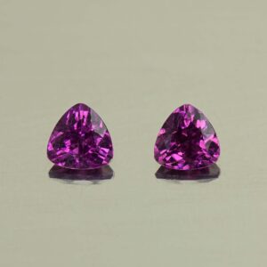 PurpleGarnet trill pair 5.0mm 1.13cts N pl997