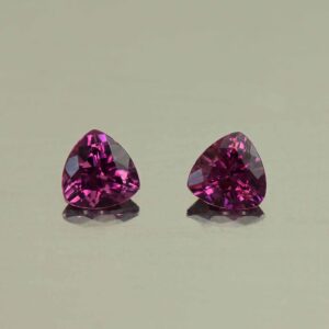 PurpleGarnet trill pair 5.1mm 1.15cts N pl1001