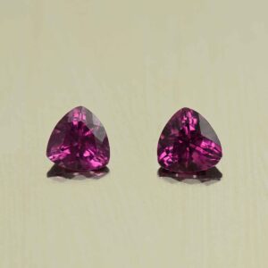 PurpleGarnet trill pair 5.4mm 1.36cts N pl1006