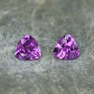 PurpleGarnet trillion pair 4.5mm 0.66cts pl470
