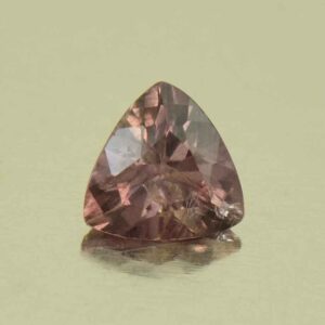 PurpleSapphire trill 4.2mm 0.30cts N sa632