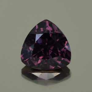 PurpleSapphire trill 6.9mm 1.44cts N sa177