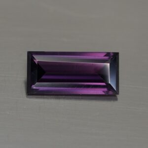 PurpleSpinel baguette 12.7x5.9mm 2.62cts sp290