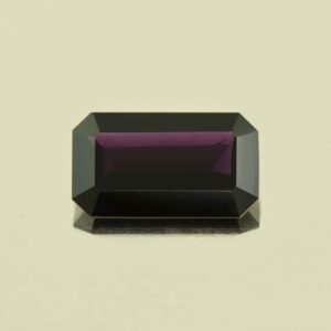 PurpleSpinel eme cut 11.6x6.7mm 2.56cts N sp831 scaled 1