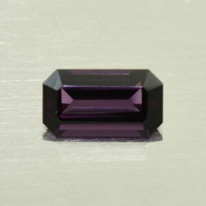 PurpleSpinel eme cut 9.4x5.2mm 1.71cts N sp830
