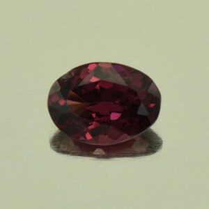 PurpleSpinel oval 6.9x5.0mm 0.85cts N sp832