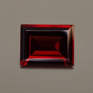 RedGarnet_baguette_12.0x9.1mm_4.53cts_rg248.jpg