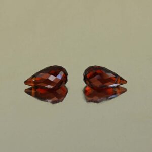 RedGarnet brio pair 8.0x4.0mm 2.28cts N rg537