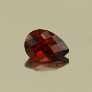 RedGarnet ch pear 7.0x5.0mm 0.93cts N rg434