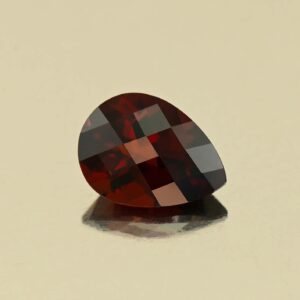 RedGarnet ch pear 8.1x6.0mm 1.38cts N rg437
