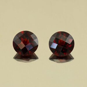 RedGarnet ch round pair 8.1mm 4.80cts N rg672
