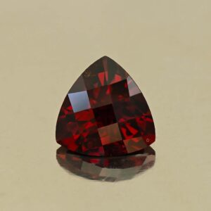 RedGarnet ch trill 8.6mm 2.56cts N rg559