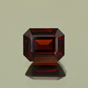 RedGarnet eme cut 9.0x7.3mm 3.48cts N rg418