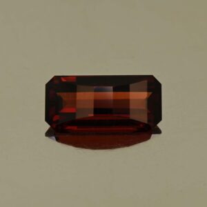 RedGarnet opp bar eme cut 13.0x6.0mm 3.88cts N rg481