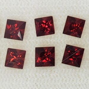 RedGarnet princess 3.5mm 3.03cts 10pcs rg189 SOLD
