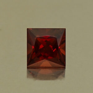 RedGarnet princess 4.5mm 0.54cts N rg634 SOLD