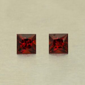RedGarnet princess pair 5.0mm 1.65cts N rg585