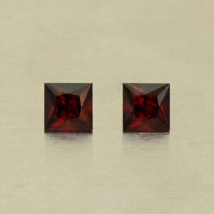 RedGarnet princess pair 5.0mm 1.69cts N rg590
