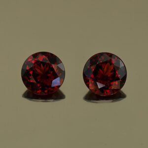 RedGarnet round pair 10.6mm 9.48cts N rg182