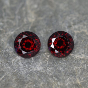 RedGarnet round pair 7.5mm 3.54cts N rg150