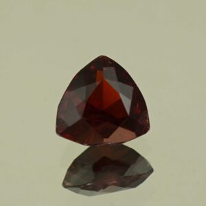 RedGarnet trill 9.0mm 3.25cts N rg422