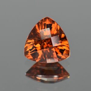 RedOrangeZircon ch trill 10.2mm 5.06cts zn3197