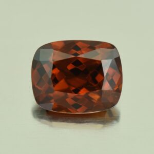 RedOrangeZircon cush 12.2x9.9mm 8.76cts N zn5568